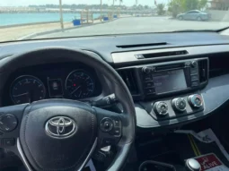 Used Toyota RAV4 2018 full