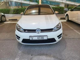 Used 2016 Volkswagen Golf R full