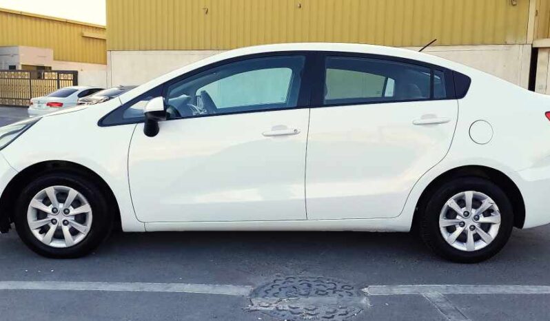 Kia Rio 4-Door 2016 full