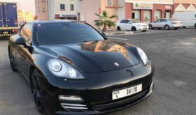 Porsche Panamera 4 2012 