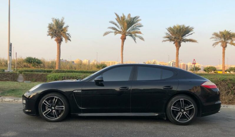 Porsche Panamera 4 2012 full