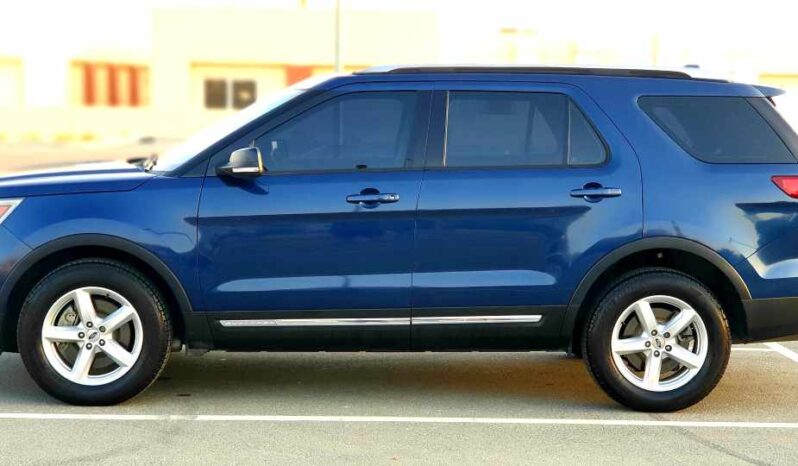 Ford Explorer XLT 2017 full