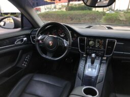 Porsche Panamera 4 2012 full