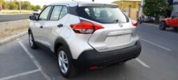 Nissan Kicks S 2020 full