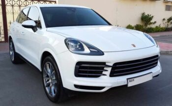 PORSCHE-CAYENNE-2019-1