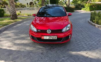 Volkswagen-Golf-GTI-2012-GCC-2